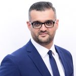 7-host-photo-event-page-issam -darraj-ds-v1